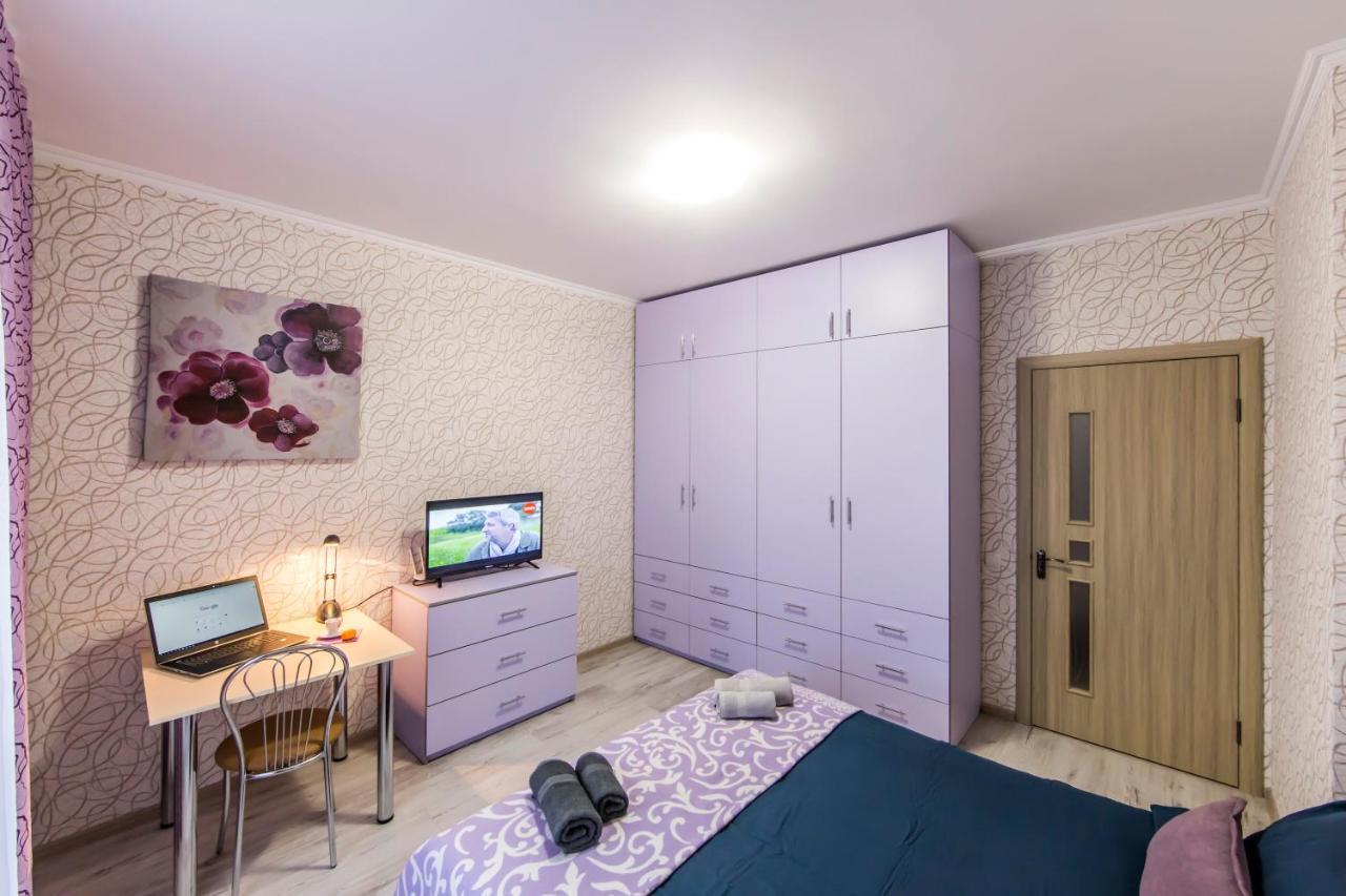 Стильные Апартаменты,Метро Вырлица,Метро Харьковская Kiev Esterno foto
