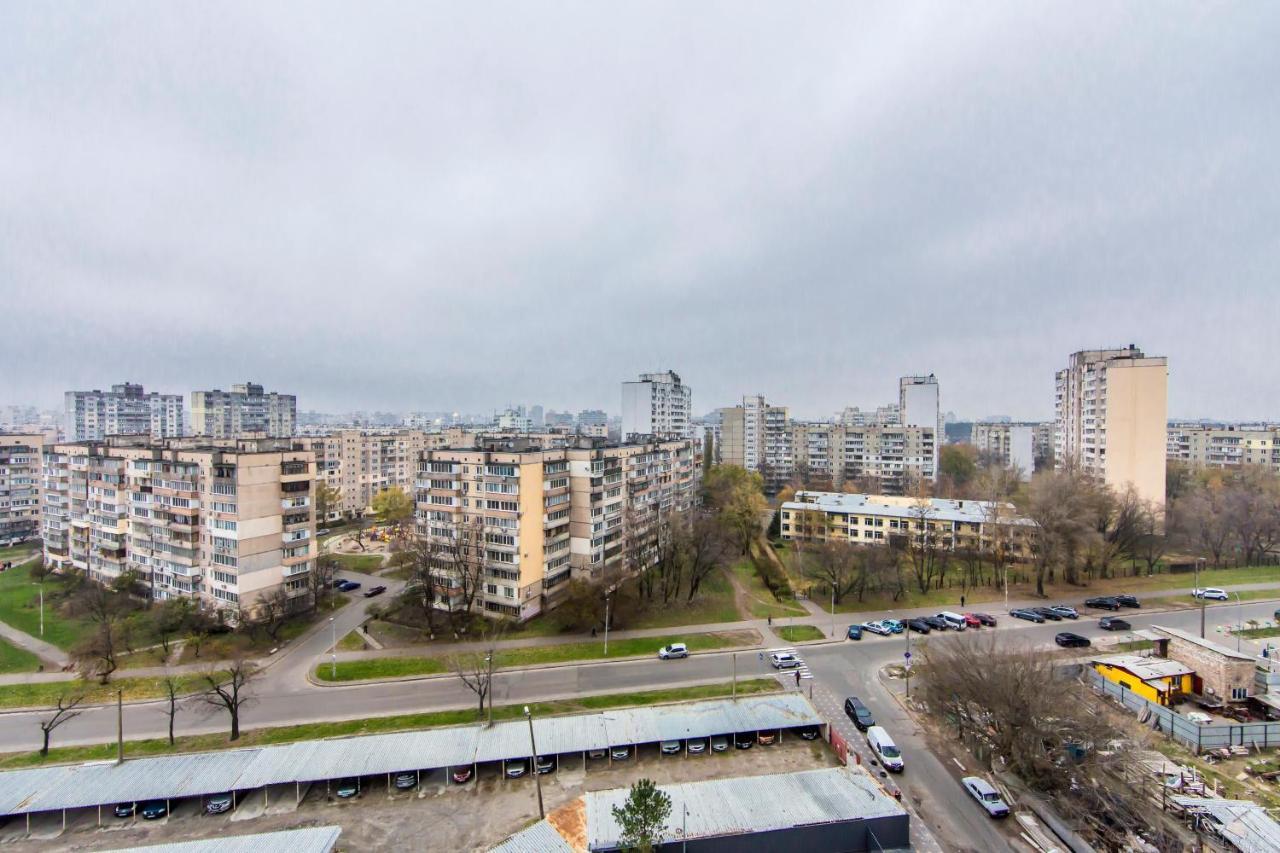 Стильные Апартаменты,Метро Вырлица,Метро Харьковская Kiev Esterno foto